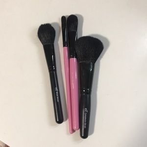 Makeup brush bundle